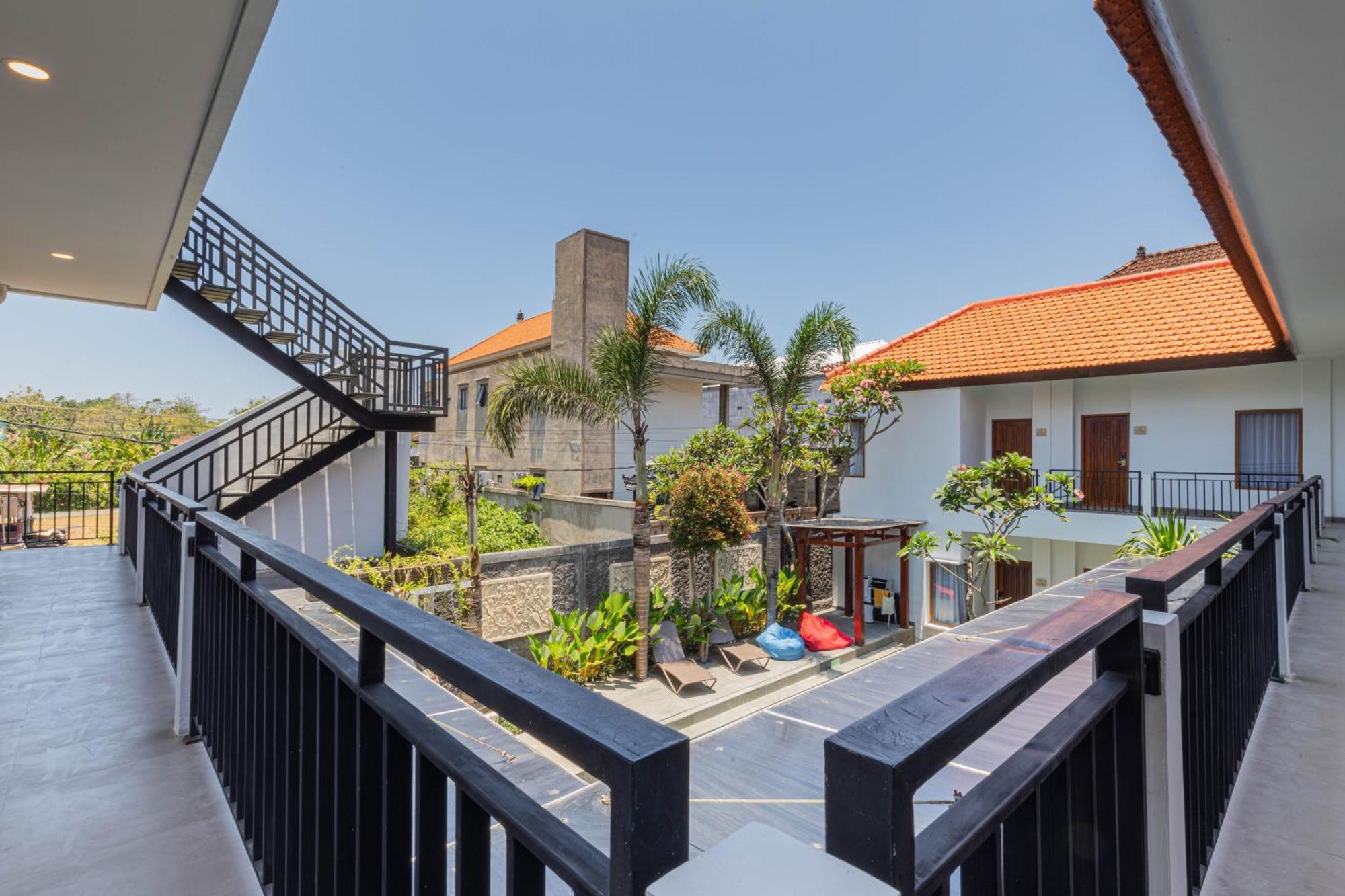 The Baliem Hotel Jimbaran Exterior foto